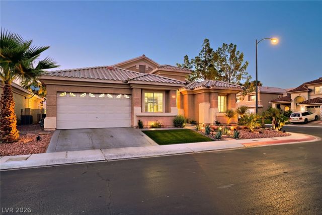8870 Las Montanas Avenue, Las Vegas, NV 89147