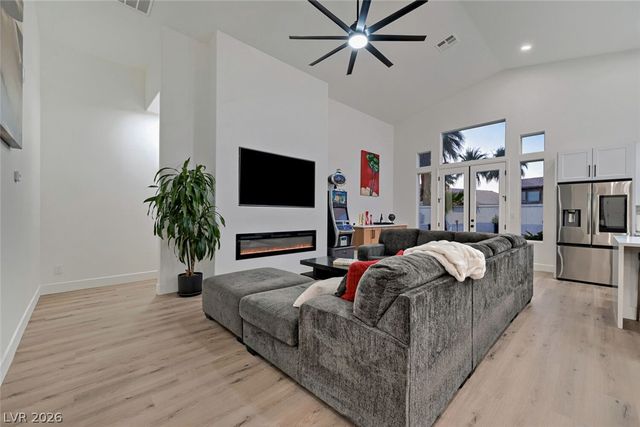 8870 Las Montanas Avenue, Las Vegas, NV 89147