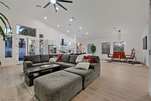 8870 Las Montanas Avenue, Las Vegas, NV 89147