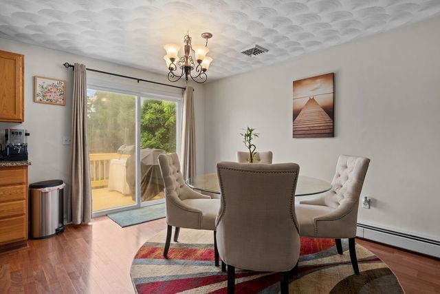 19 Desmar Court, Warwick, RI 02889
