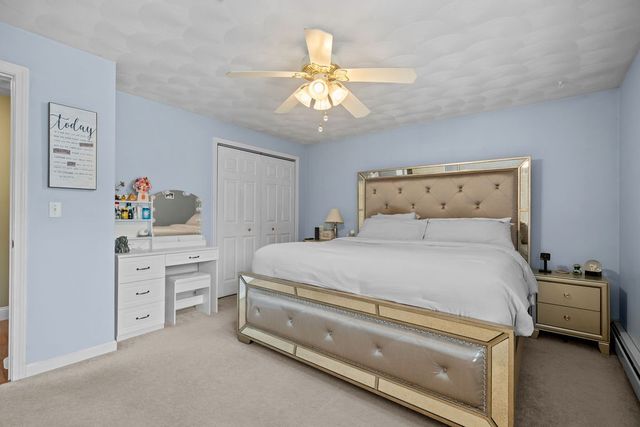 19 Desmar Court, Warwick, RI 02889