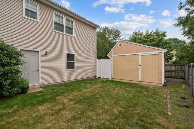 19 Desmar Court, Warwick, RI 02889