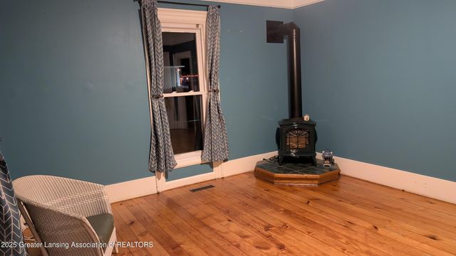 247 E 1st Street, Ovid, MI 48866