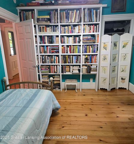 247 E 1st Street, Ovid, MI 48866