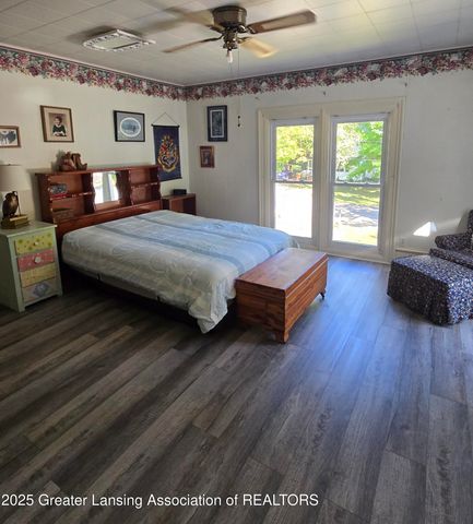 247 E 1st Street, Ovid, MI 48866