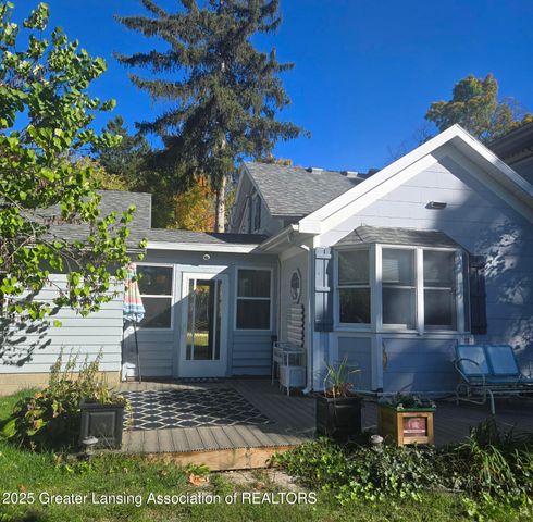 247 E 1st Street, Ovid, MI 48866