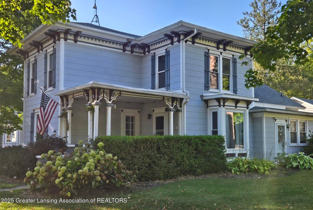 247 E 1st Street, Ovid, MI 48866