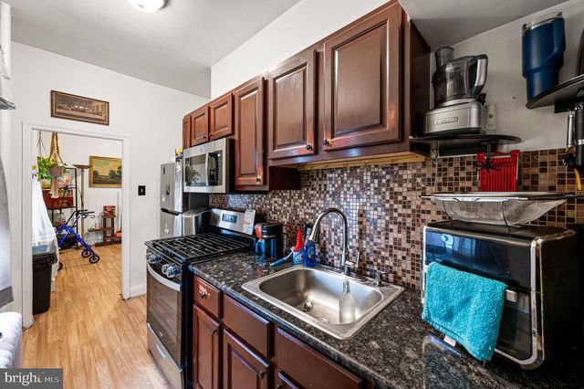 231 S OAK AVE, Clifton Heights, PA 19018