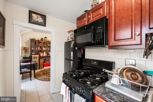 231 S OAK AVE, Clifton Heights, PA 19018