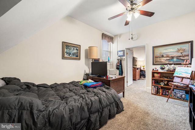 231 S OAK AVE, Clifton Heights, PA 19018