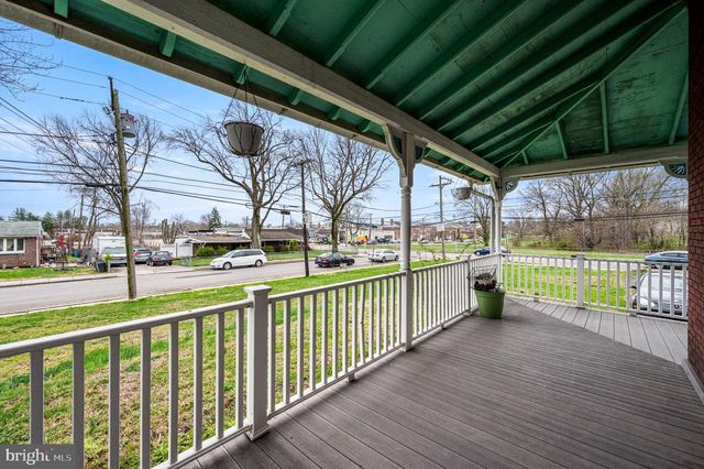 231 S OAK AVE, Clifton Heights, PA 19018