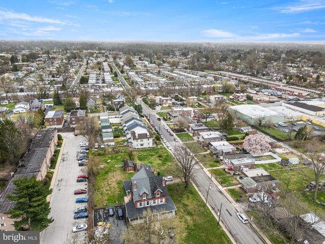 231 S OAK AVE, Clifton Heights, PA 19018