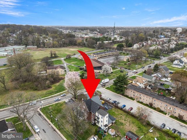 231 S OAK AVE, Clifton Heights, PA 19018