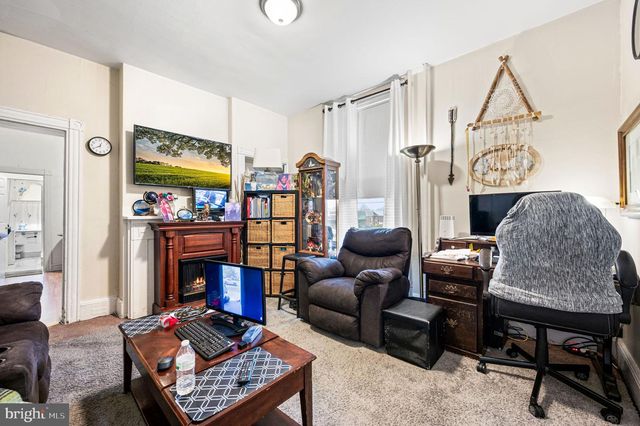231 S OAK AVE, Clifton Heights, PA 19018