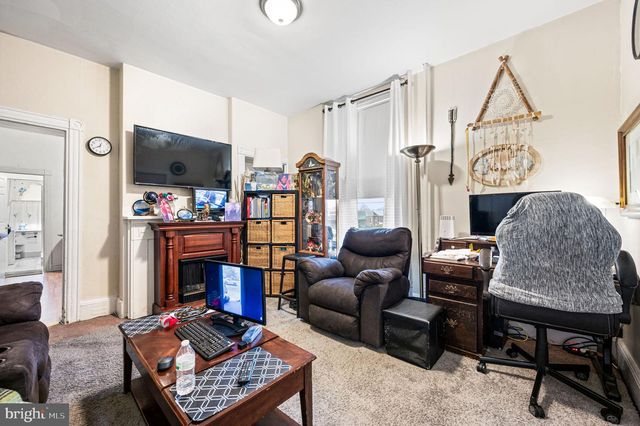 231 S OAK AVE, Clifton Heights, PA 19018