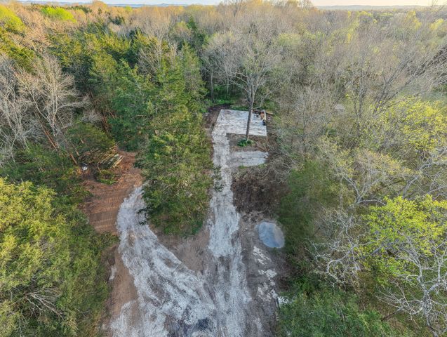 1737 Verona Caney Rd, Lewisburg, TN 37091