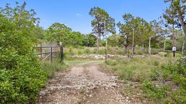 8801 Scarlet CIR, Austin, TX 78737