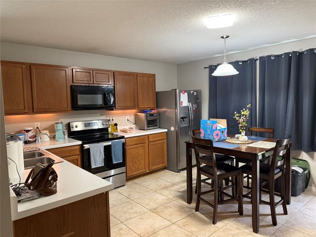 1724 Arbuckle Drive, Fort Worth, TX 76247