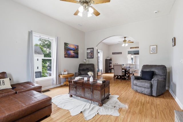 4 Front Street, Spartanburg, SC 29301