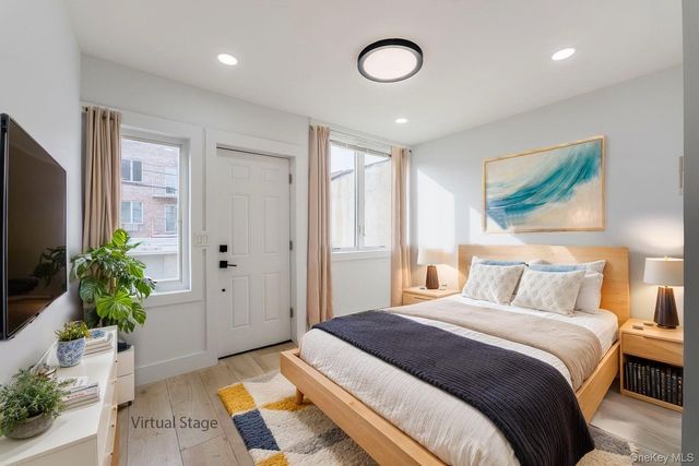 1822 Astoria Park S, Astoria, NY 11102