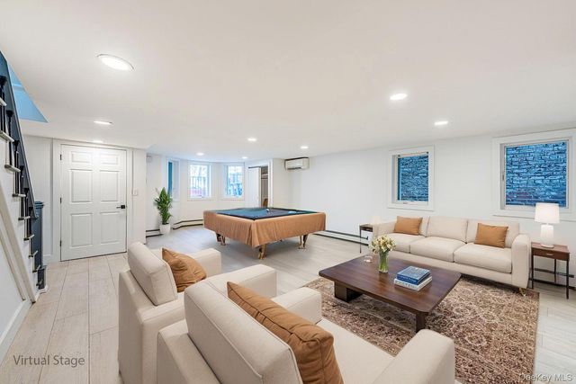 1822 Astoria Park S, Astoria, NY 11102