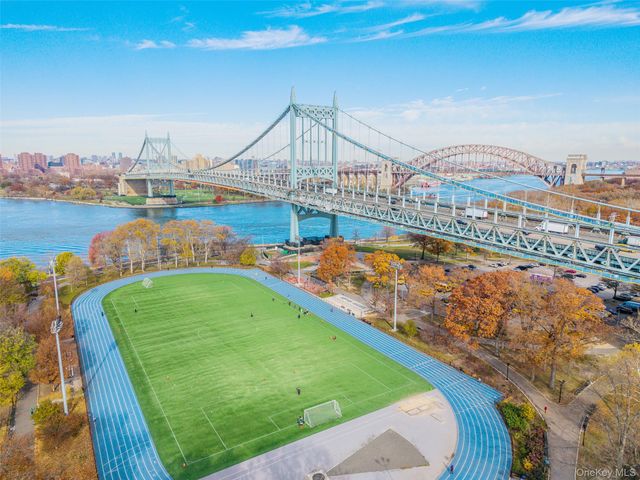 1822 Astoria Park S, Astoria, NY 11102