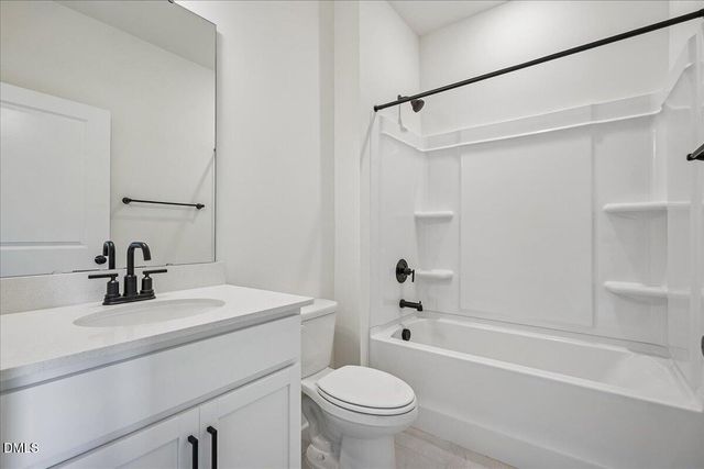 132 Midtown Rows Way 20, Fuquay Varina, NC 27526