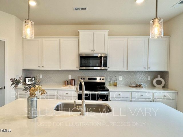 10416 Hamish Drive, Zebulon, NC 27597