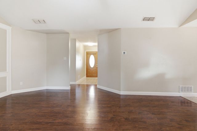2502 Cranberry Lane, Euless, TX 76039