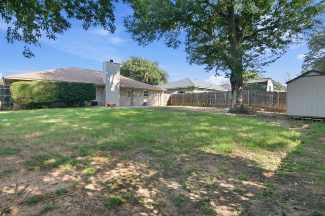 2502 Cranberry Lane, Euless, TX 76039