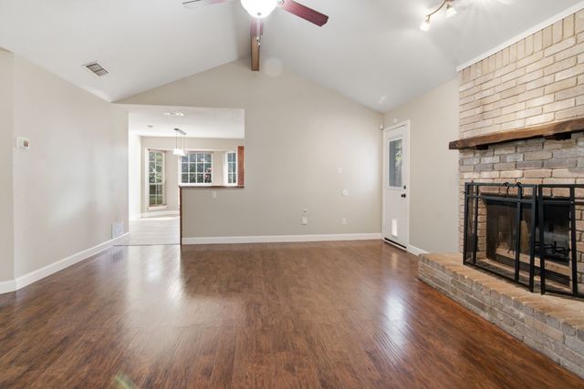 2502 Cranberry Lane, Euless, TX 76039