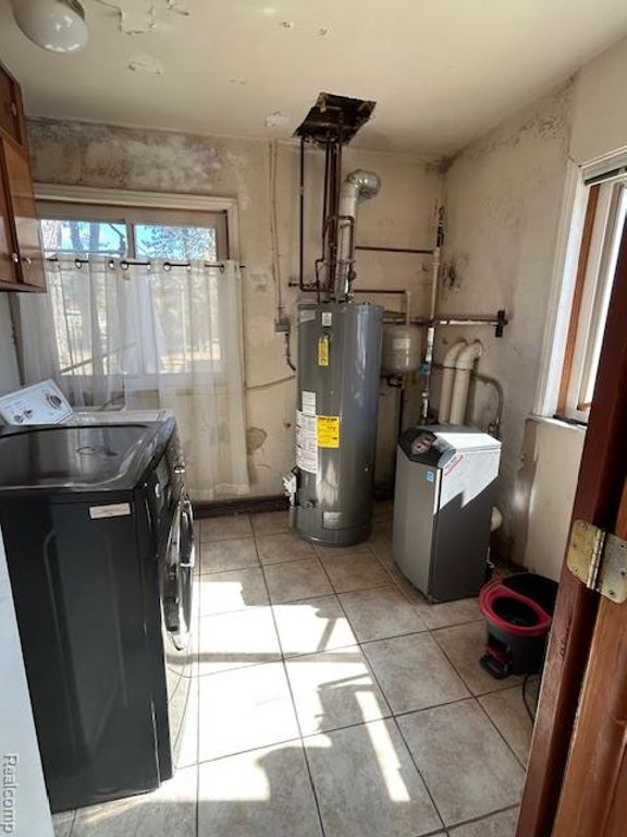 30040 Schoenherr Road, Warren, MI 48088