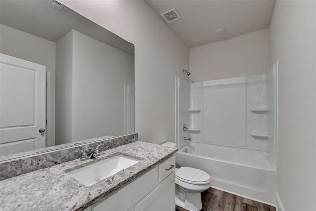 4095 Sierra Vista Circle, Cumming, GA 30040