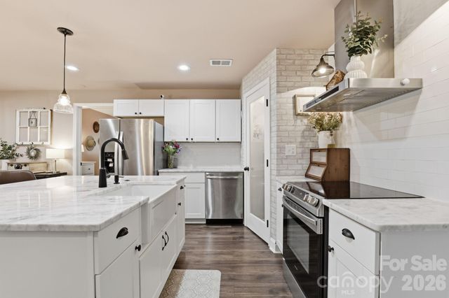 92 NW Meadow Avenue NE, Concord, NC 28025