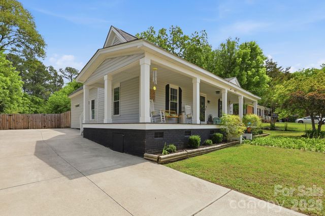 92 NW Meadow Avenue NE, Concord, NC 28025