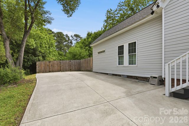 92 NW Meadow Avenue NE, Concord, NC 28025