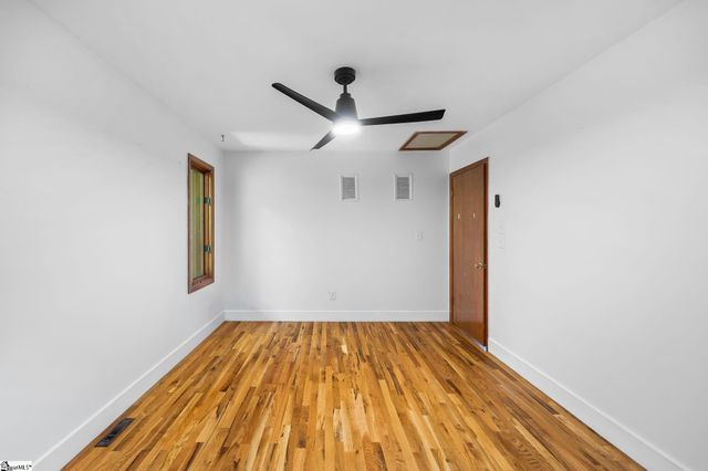 17 Ogden Drive, Greenville, SC 29617