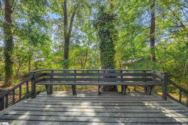 17 Ogden Drive, Greenville, SC 29617