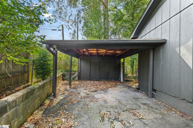 17 Ogden Drive, Greenville, SC 29617