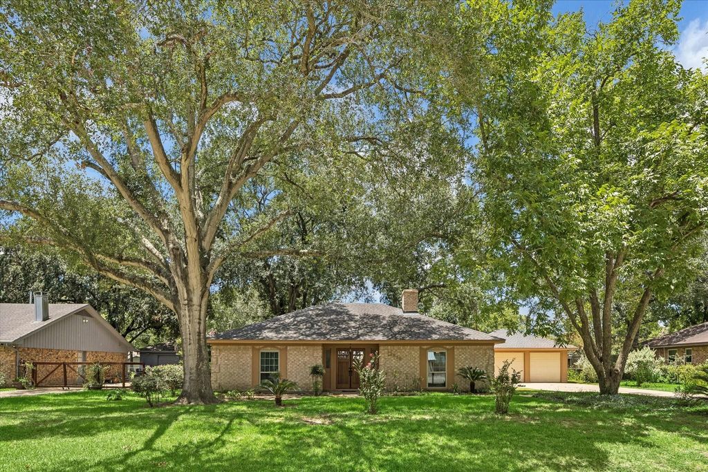 2819 Patna Drive, Katy, TX 77493