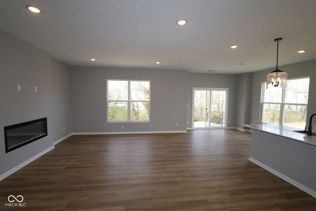 4196 Hayden Valley Drive, Bargersville, IN 46106
