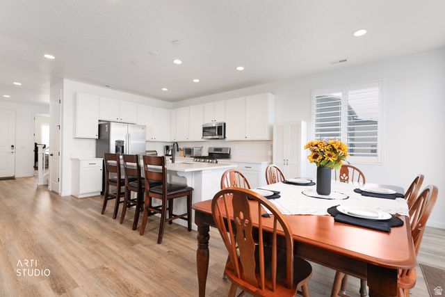 540 W LEFTY LN, Stansbury Park, UT 84074