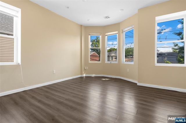 183 Bergen Turnpike, Ridgefield Park, NJ 07660