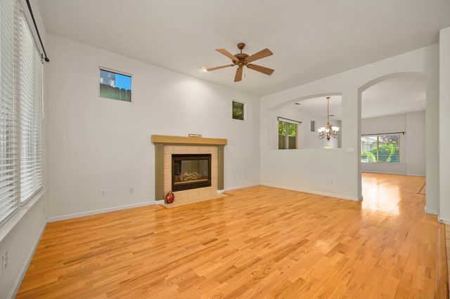 11566 Stonebrook Dr, Auburn, CA 95603