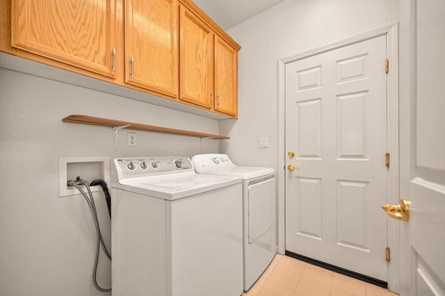 11566 Stonebrook Dr, Auburn, CA 95603