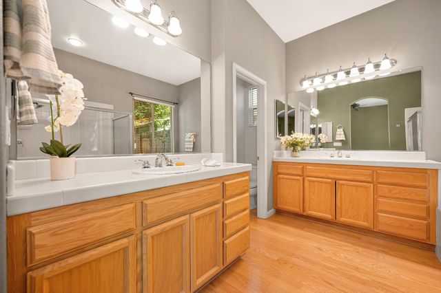 11566 Stonebrook Dr, Auburn, CA 95603