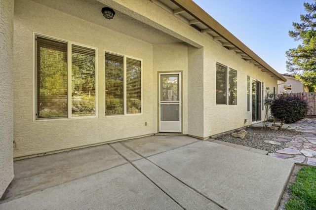 11566 Stonebrook Dr, Auburn, CA 95603