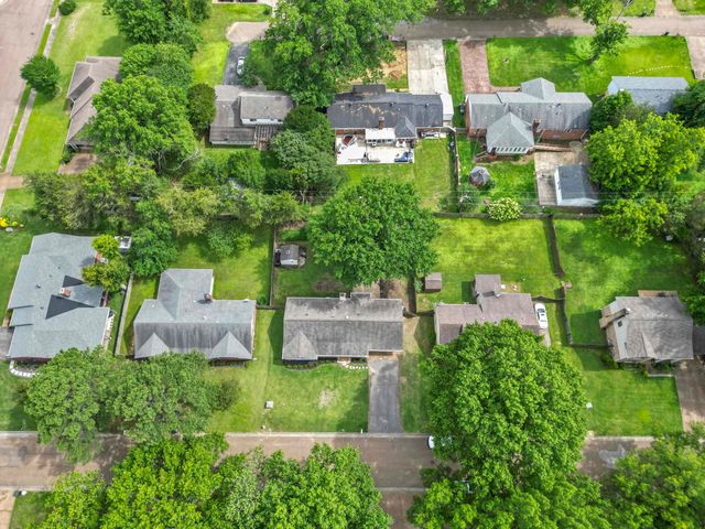 499 DUSCOE ST, Collierville, TN 38017