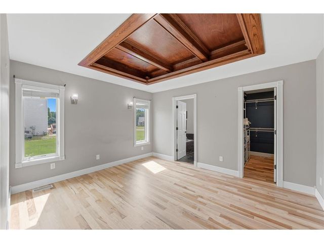 868 Brady Lane, New Richmond, WI 54017