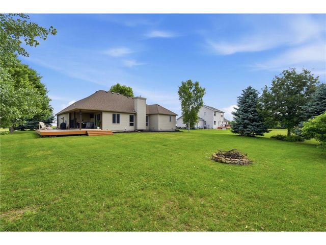868 Brady Lane, New Richmond, WI 54017